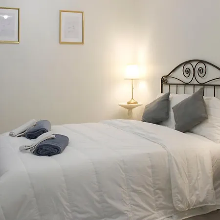Small New In The Heart Of The 2nd Apartment Paris