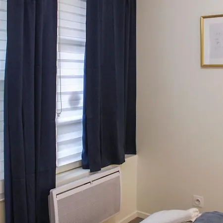 Small New In The Heart Of The 2nd Apartment *